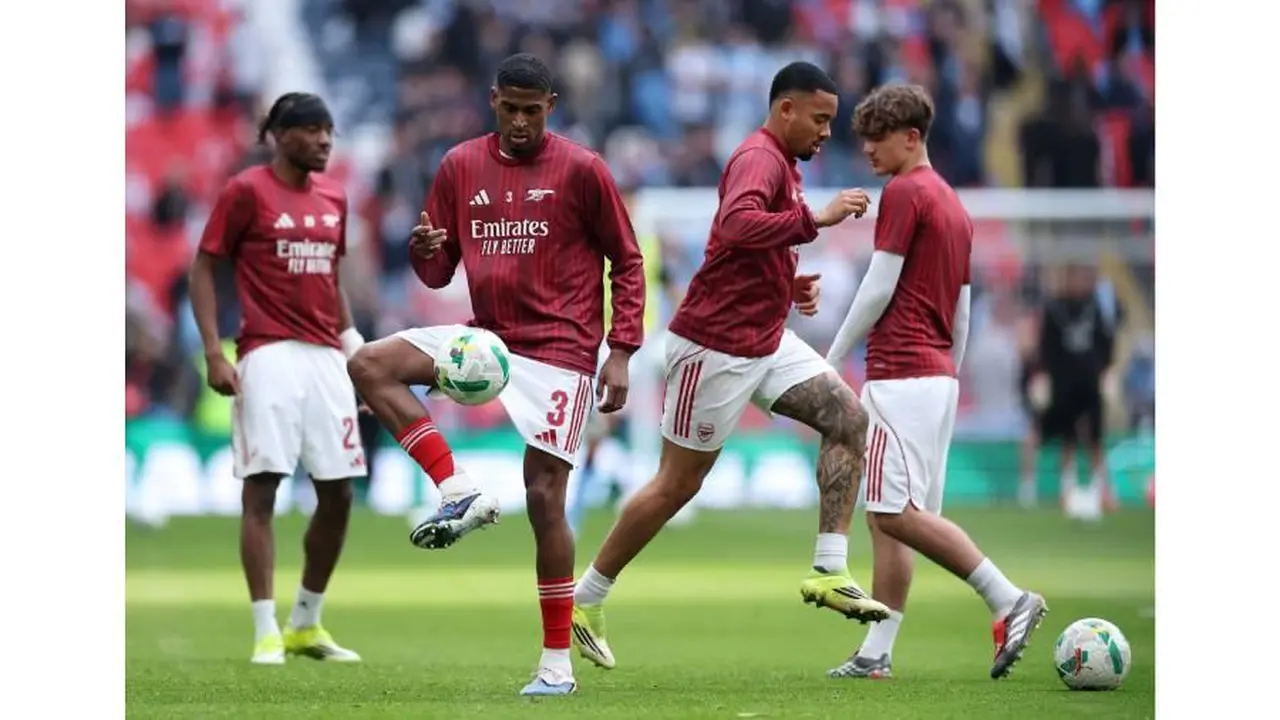 أرسنال يحل ضيفاً على ريال بيتيس في مواجهة ودية خلال الصيف القادم